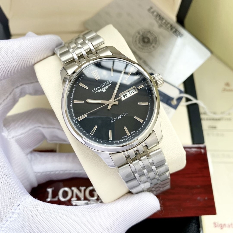 LONGINES